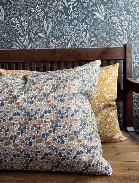 Keiserens nye putetrekk Liberty Poppy Forest Bronze