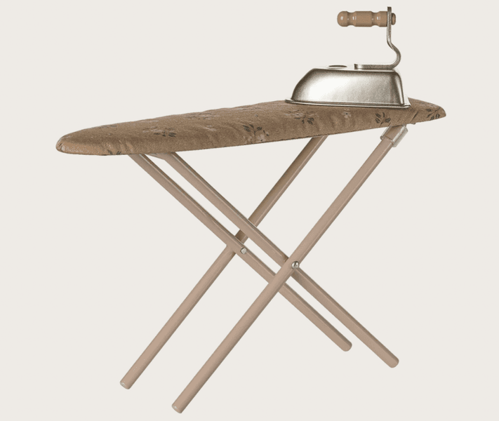 Maileg Miniature Iron and ironing board powder pink