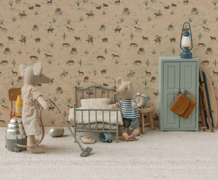 Maileg Vintage single bed Mouse Mint