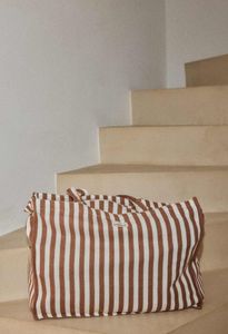 Hovedbilde Weekend bag Rayures Moka