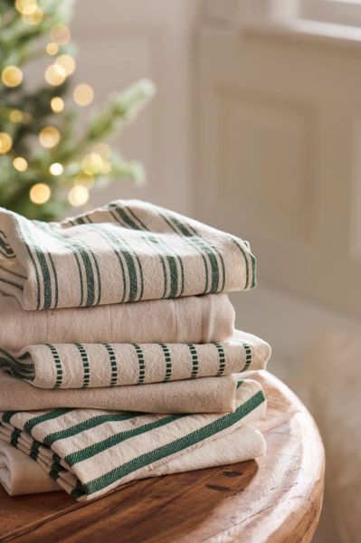 Ib Laursen Kj&oslash;kkenh&aring;ndkle Eske gr&oslash;nne striper