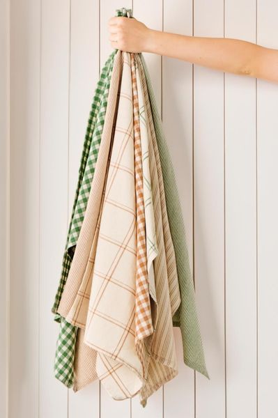 Ib Laursen Kj&oslash;kkenh&aring;ndkle Emil gr&oslash;nne tynne striper