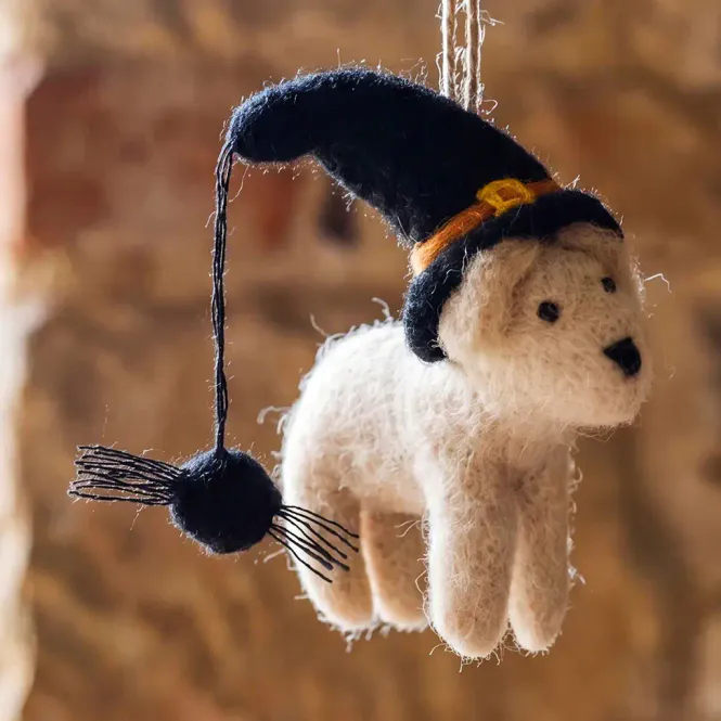 Hovedbilde Winnie the Halloween Witch hengepynt