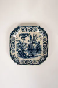 Hovedbilde Olsson & Jensen Estelle asjett bl&aring;